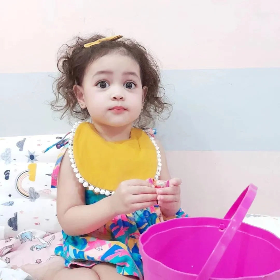 2Pcs/Set Muslin Cotton Baby Boy Girl Bib Bamboo Waterproof Feeding Burp Clothes Bow Hair Nylon Bands Solid Saliva Towel Scarf