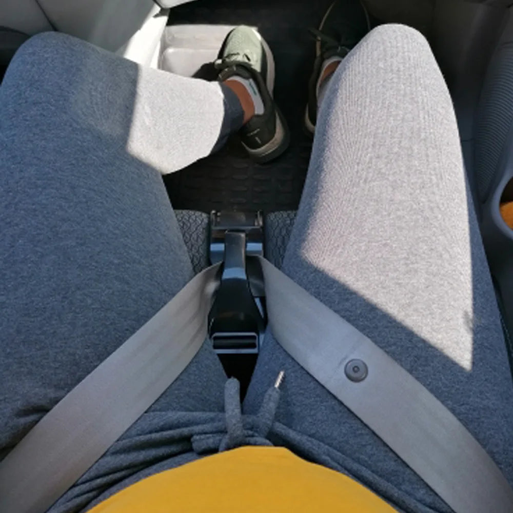 Pregnant Woman Driving Safe Belt Maternity Seat Belt for Protecting Unborn Baby Comfort and Safety for Maternity Moms Belly