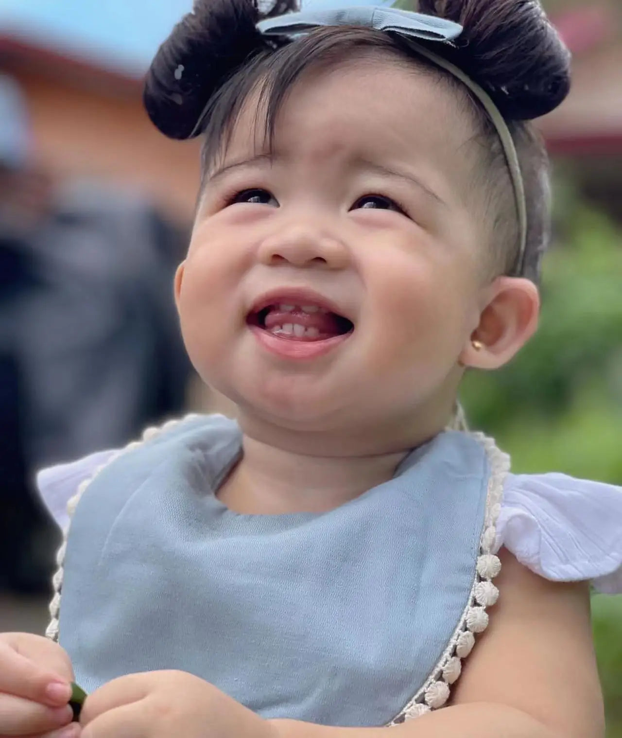 2Pcs/Set Muslin Cotton Baby Boy Girl Bib Bamboo Waterproof Feeding Burp Clothes Bow Hair Nylon Bands Solid Saliva Towel Scarf